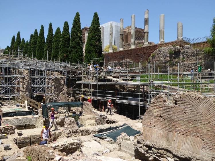 10372903_785769518121244_5951835746202887627_o