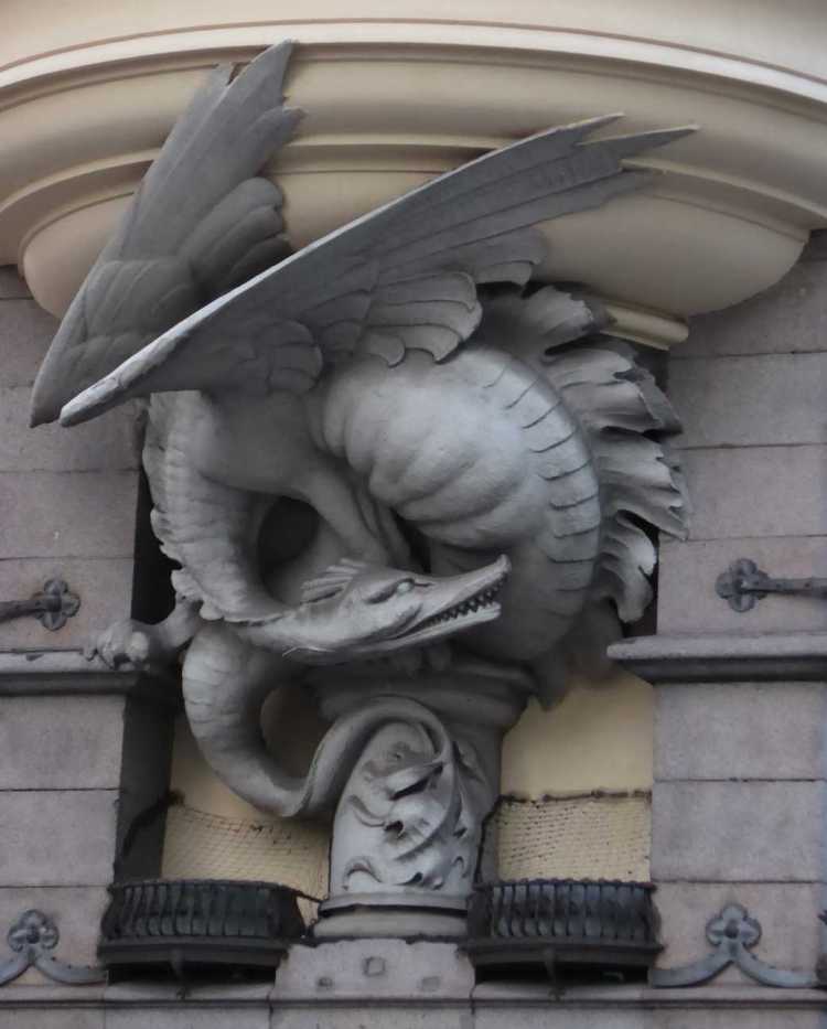 Dragon window